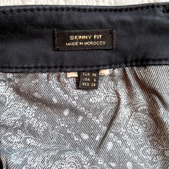 Massimo Dutti Skinny Fit Jeans in Dark Blue - Picture 9 of 9